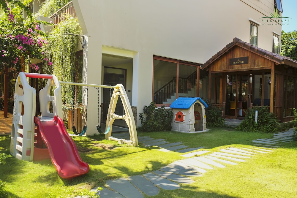 Silk Sense Hoi An River Resort 52/88