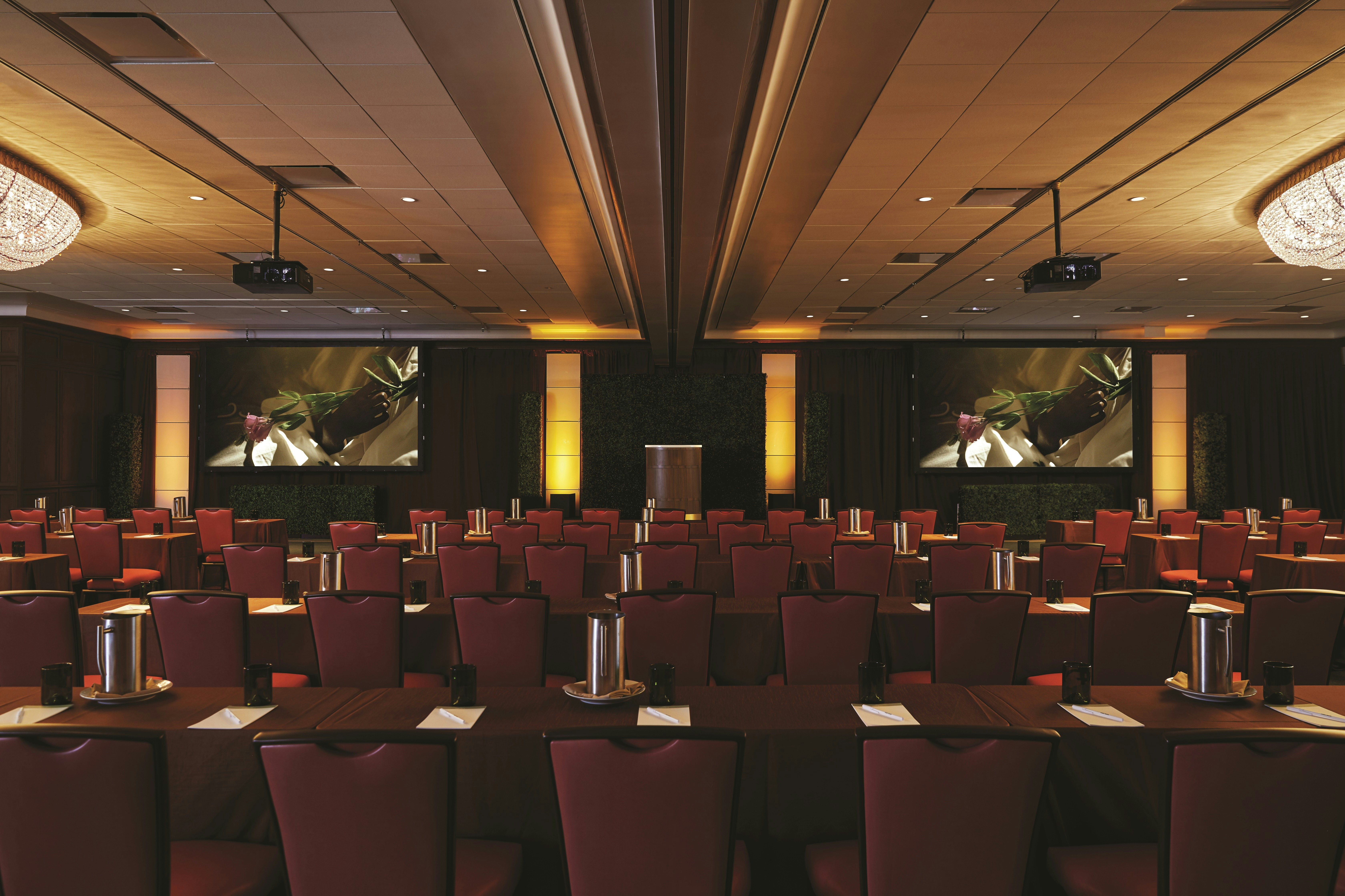 Park MGM Las Vegas 75/77