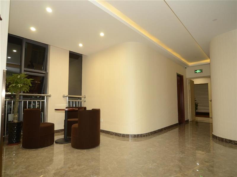 GreenTree Inn Hefei Yangtze River West Road Science Avenue Subway Station Express Hotel 45/50