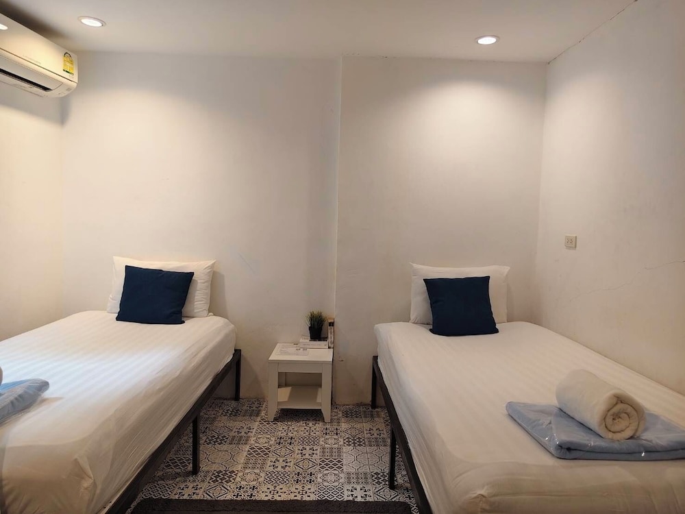 Chino Town Gallery Hostel 29/58