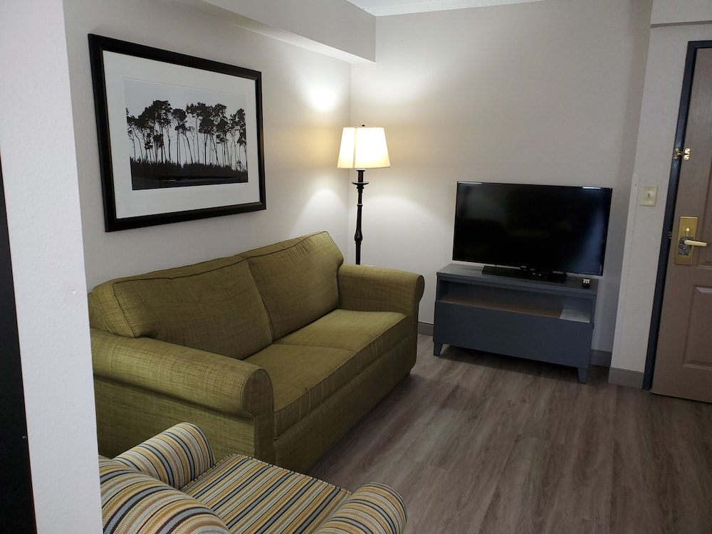 Country Inn & Suites by Radisson, Buford at Mall of Georgia, GA 28/51