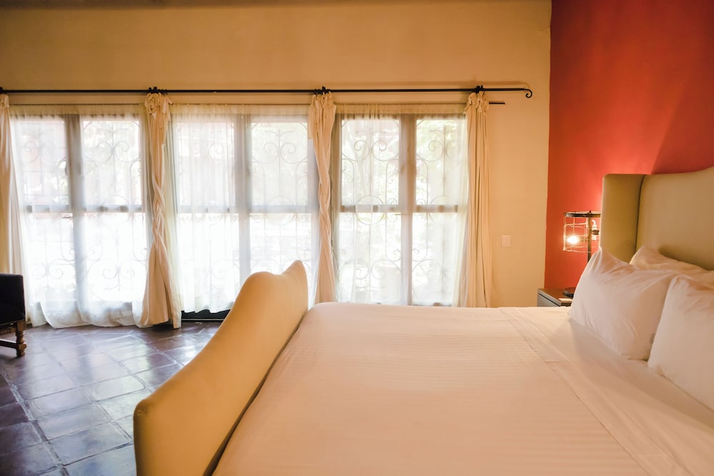 Casaluna Hotel Boutique 25/65