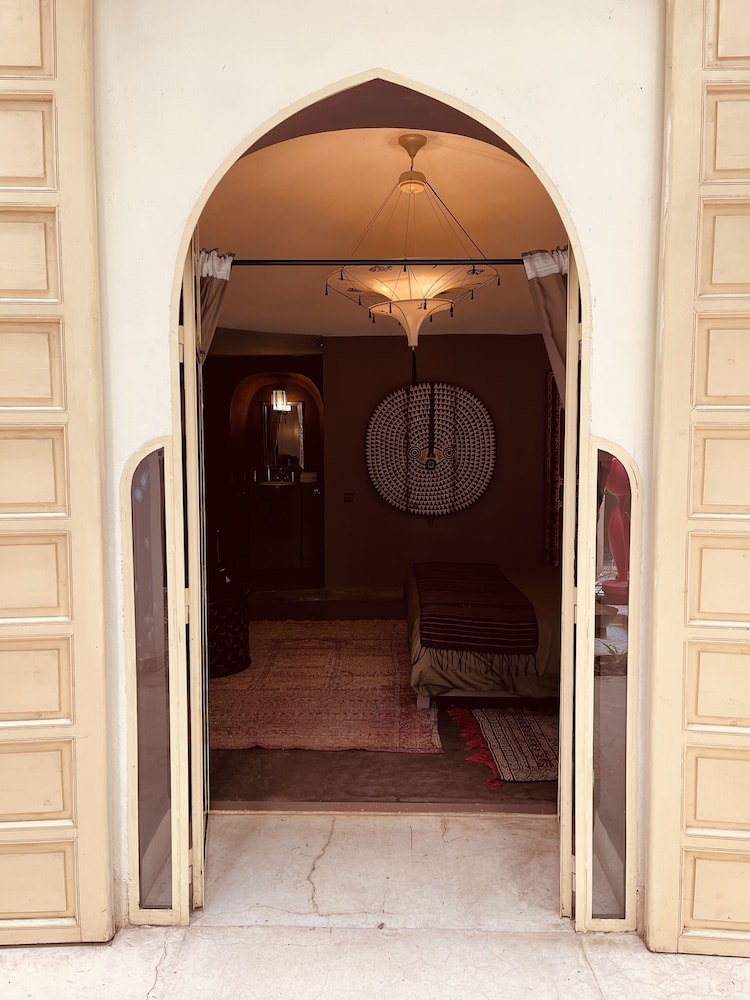 Riad 144 22/50
