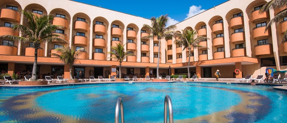 VILA GALE FORTALEZA in FORTALEZA