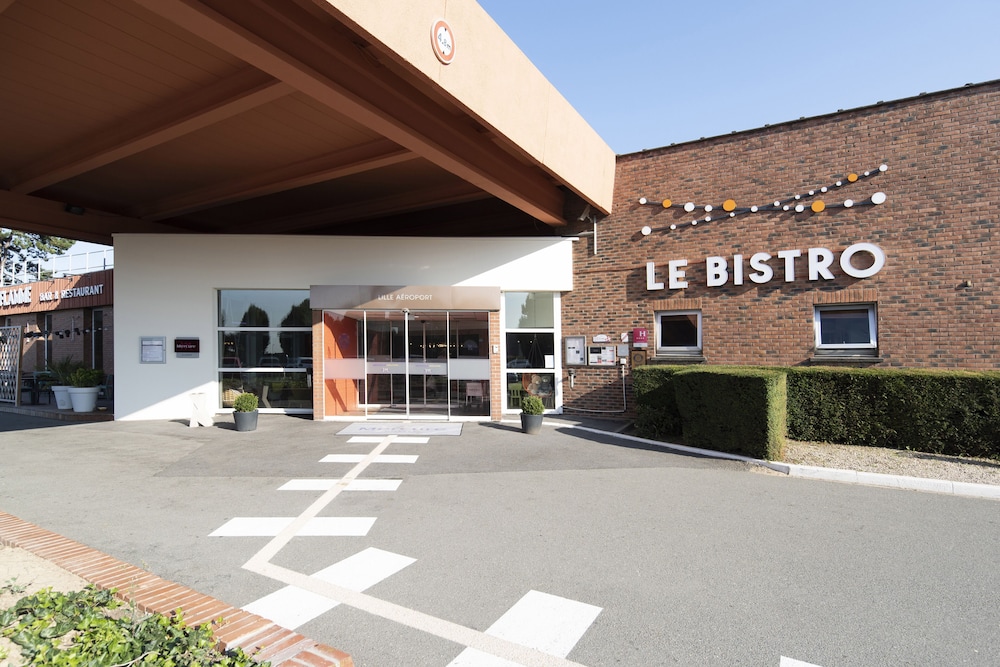Mercure Lille Aeroport 41/49