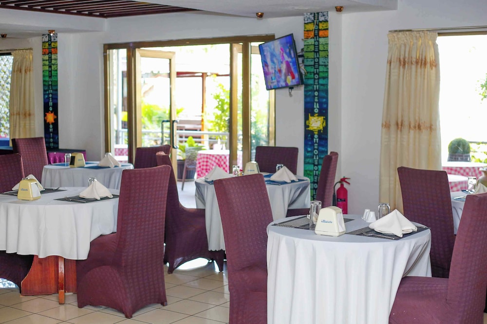 Hotel Tulip Inn Accra 50/62