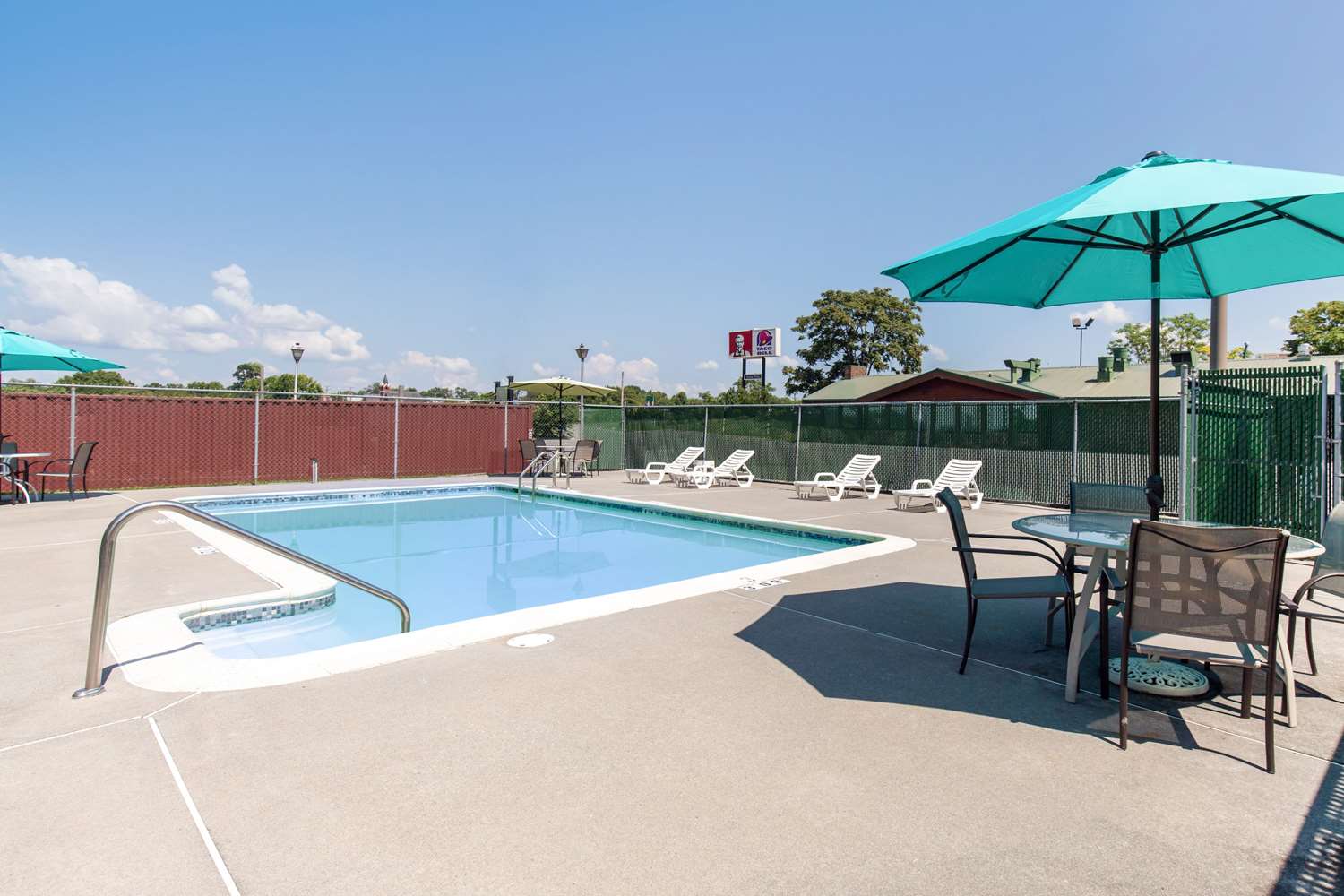Quality Inn Stephens City-Winchester South 13/24