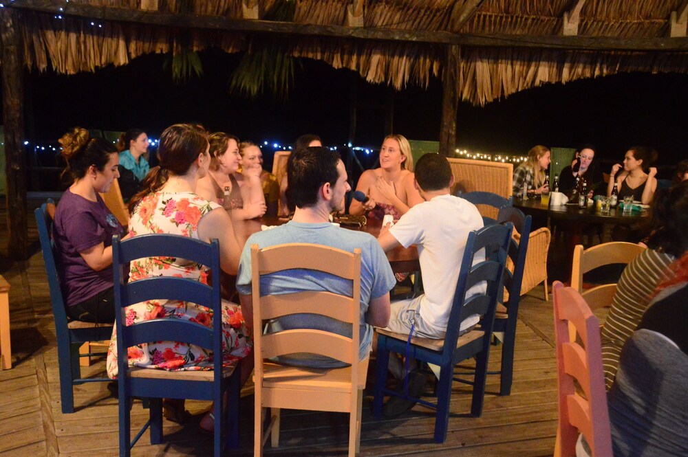LAMANAI LANDINGS HOTEL AND MARINA 56/76