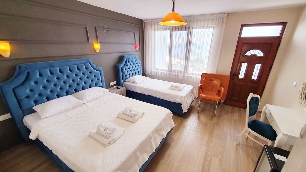 Nazan Motel & Restaurant & Beach 6/50