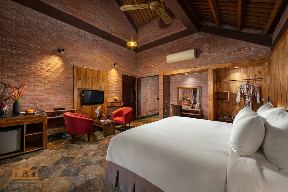 SUITE, BUNGALOW, DOUBLE OR TWIN BED, GARDEN VIEW