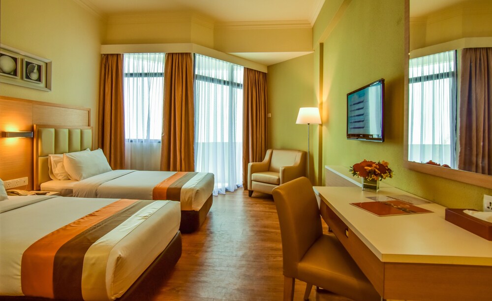 Hotel Sentral Seaview Penang 6/24