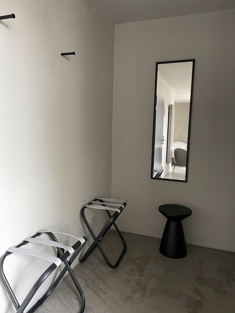 Hotel Mons Am Goetheplatz 12/27