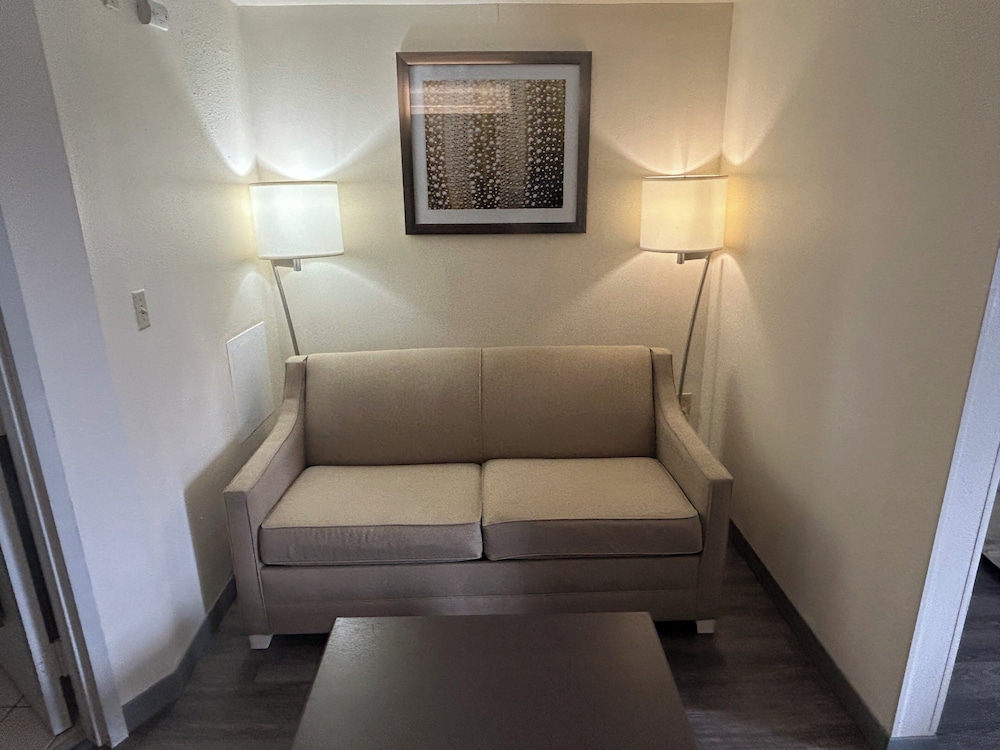 贝斯特韦斯特机场酒店(Spark by Hilton Fort Myers) 图片5