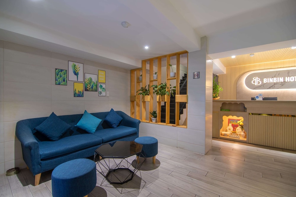 Bin Bin Hotel 9 42/50