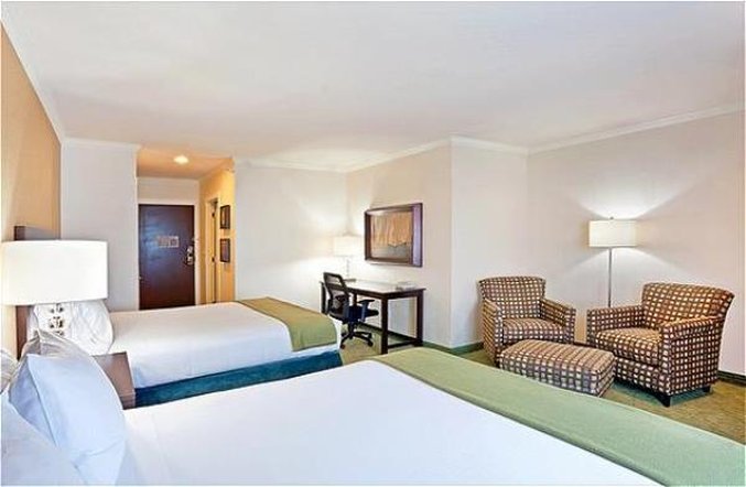 Holiday Inn Express Hotel Suites Puyallup Tacoma Area 11/44