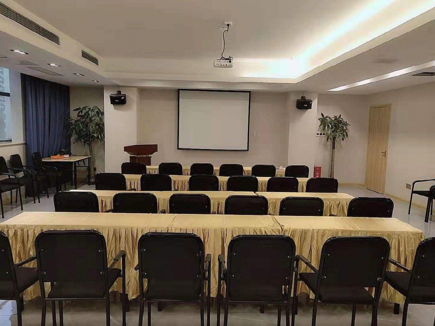 Kyriad Marvelous Hotel (Yiyang Ziyang) 29/36