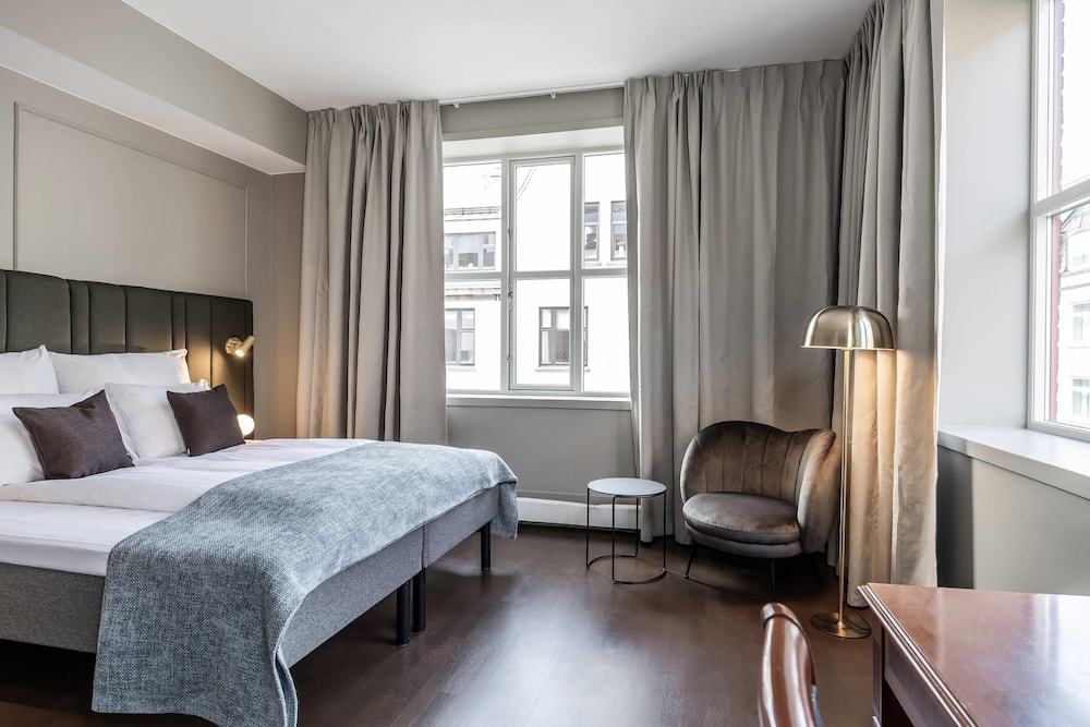 غرفة سوبيريور بسريرين منفصلين، Home Hotel Bryggen 5/10