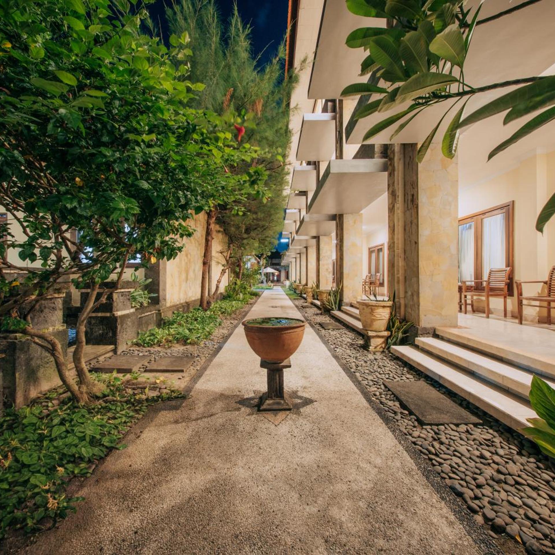 Puri Asih Hotel 43/49
