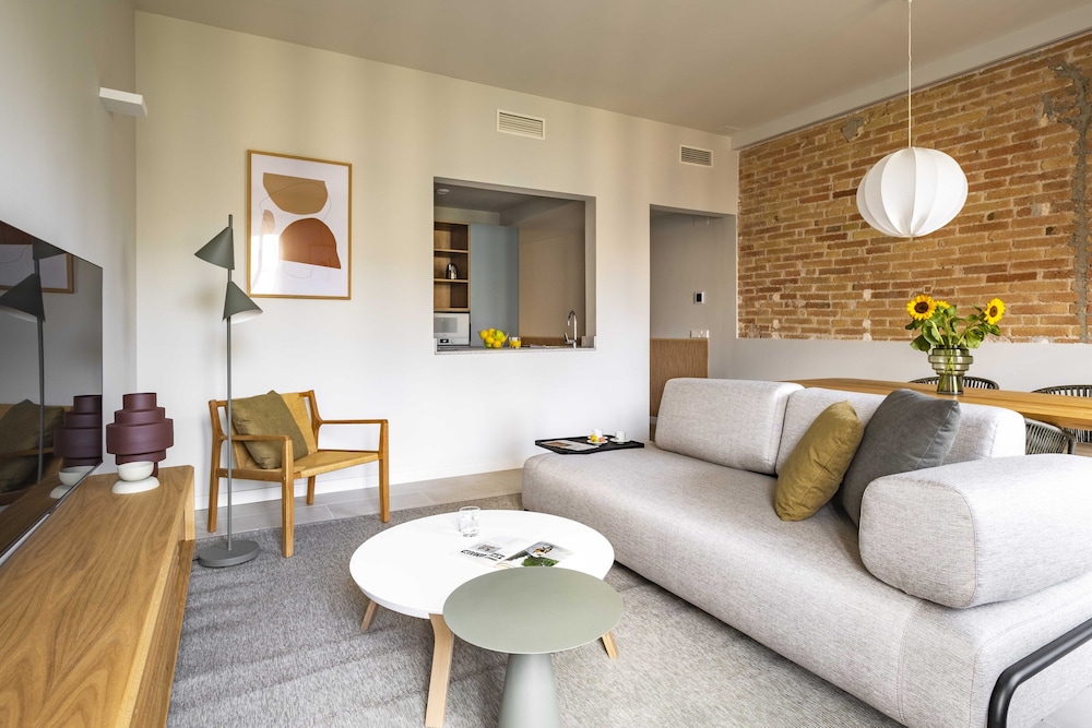 Aspasios Garden Apartments 21/46