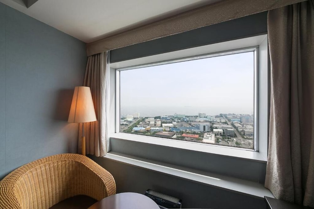 Yokohama Techno Tower Hotel Famiel 29/64