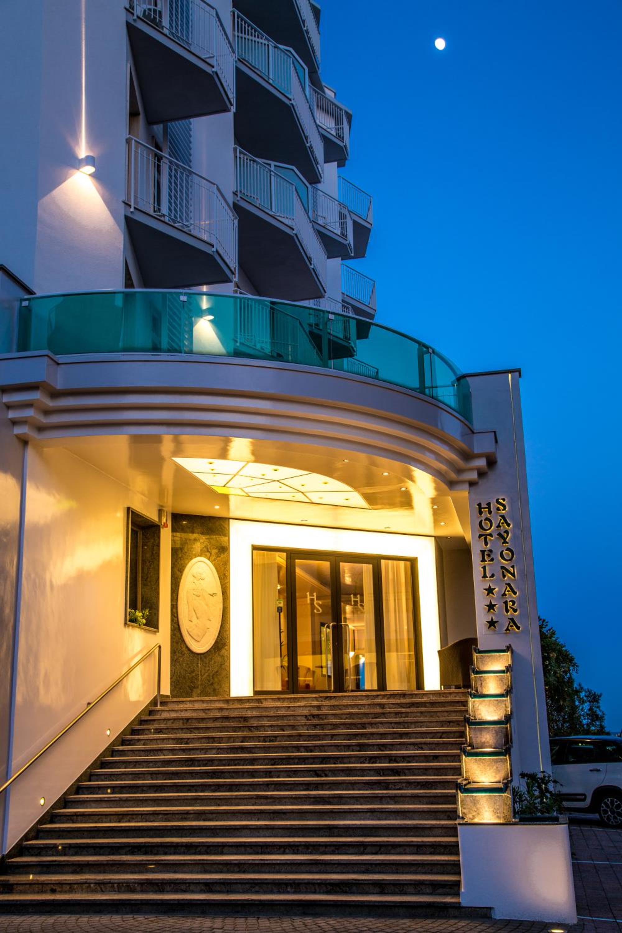 Hotel Sayonara 2/50