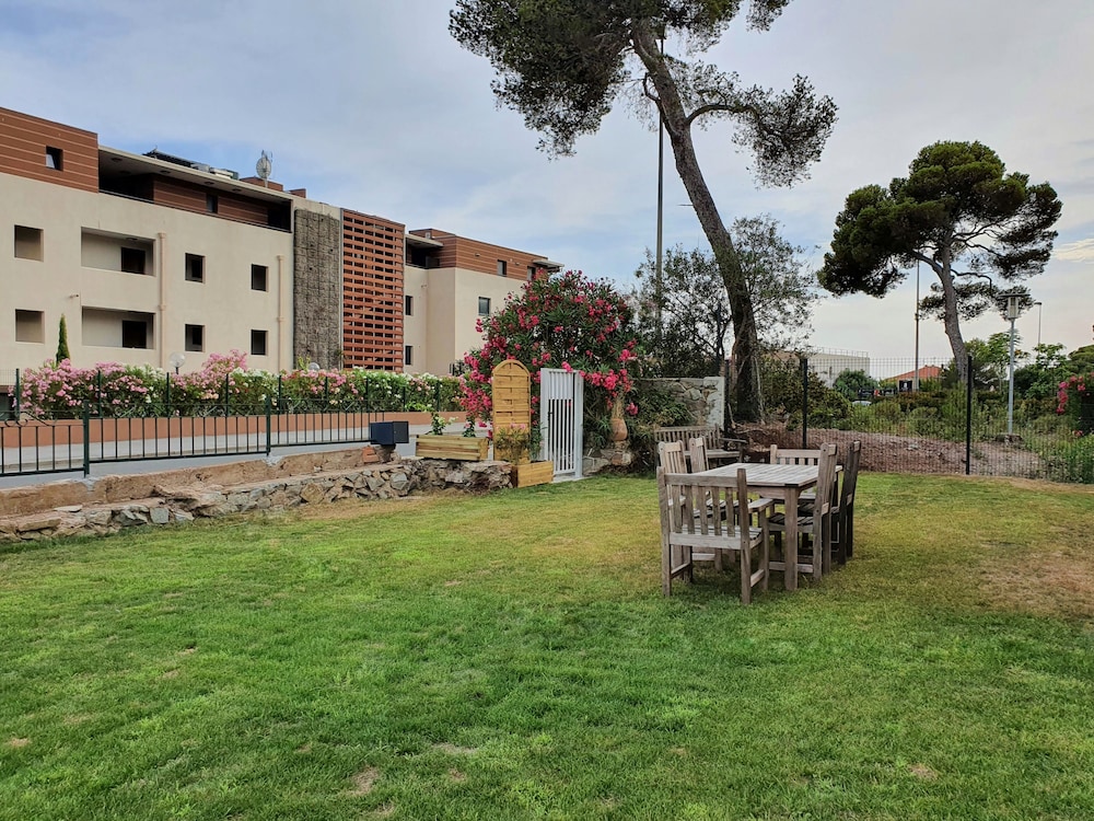 Sure Hotel by Best Western Saint-Raphael Le Dramont 40/48