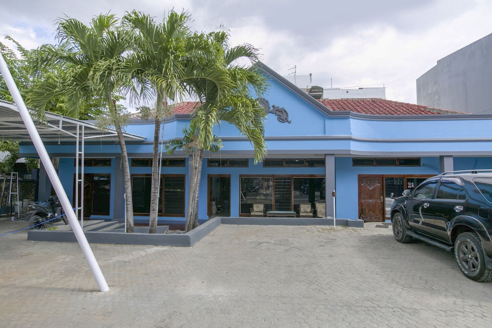 OYO 2320 Hotel Charvita 18/21