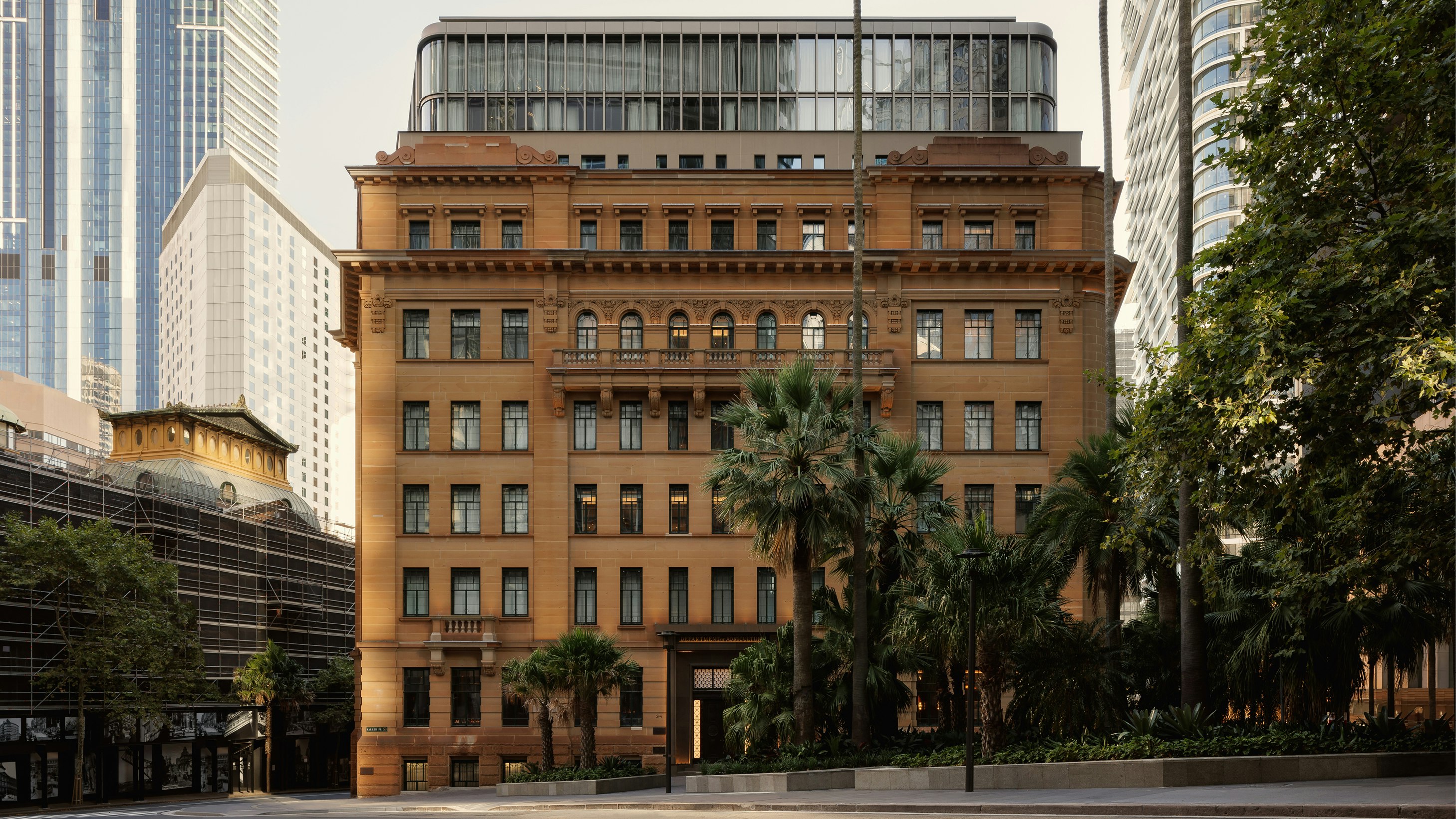 Capella Sydney 3/30
