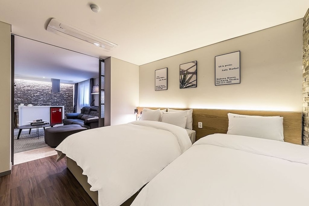 Suwon Saint Hotel 18/50
