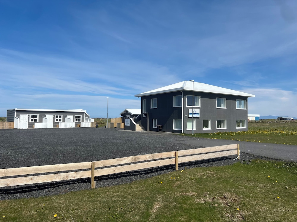 Gardur Apartments 59/65