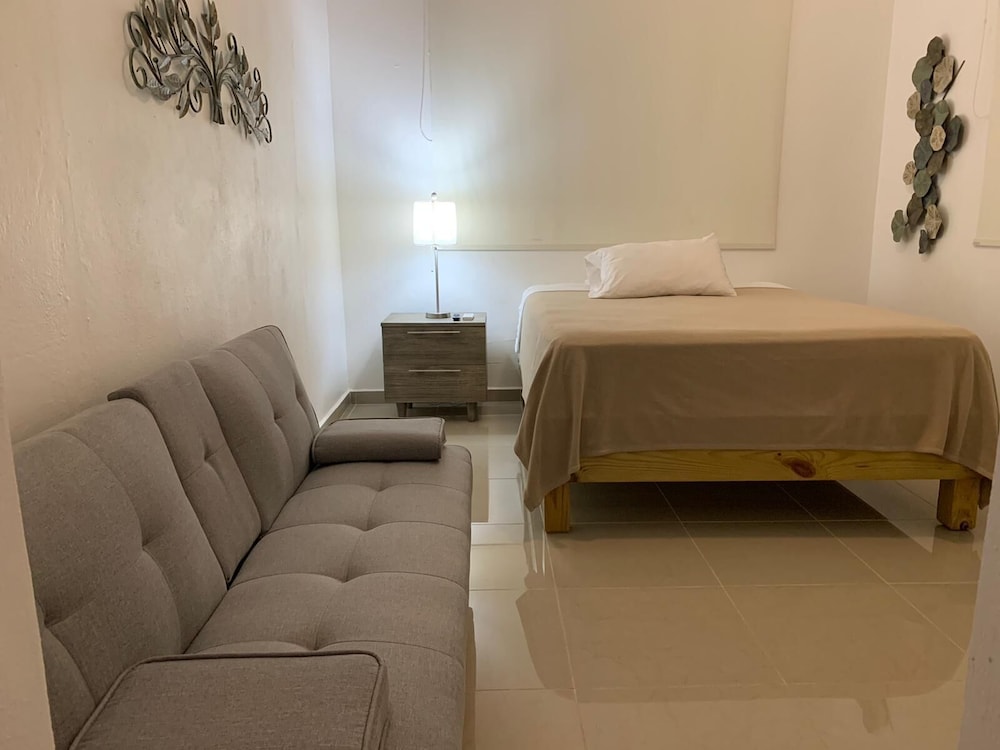 Placid Suites (ex. HM Suites) 24/50