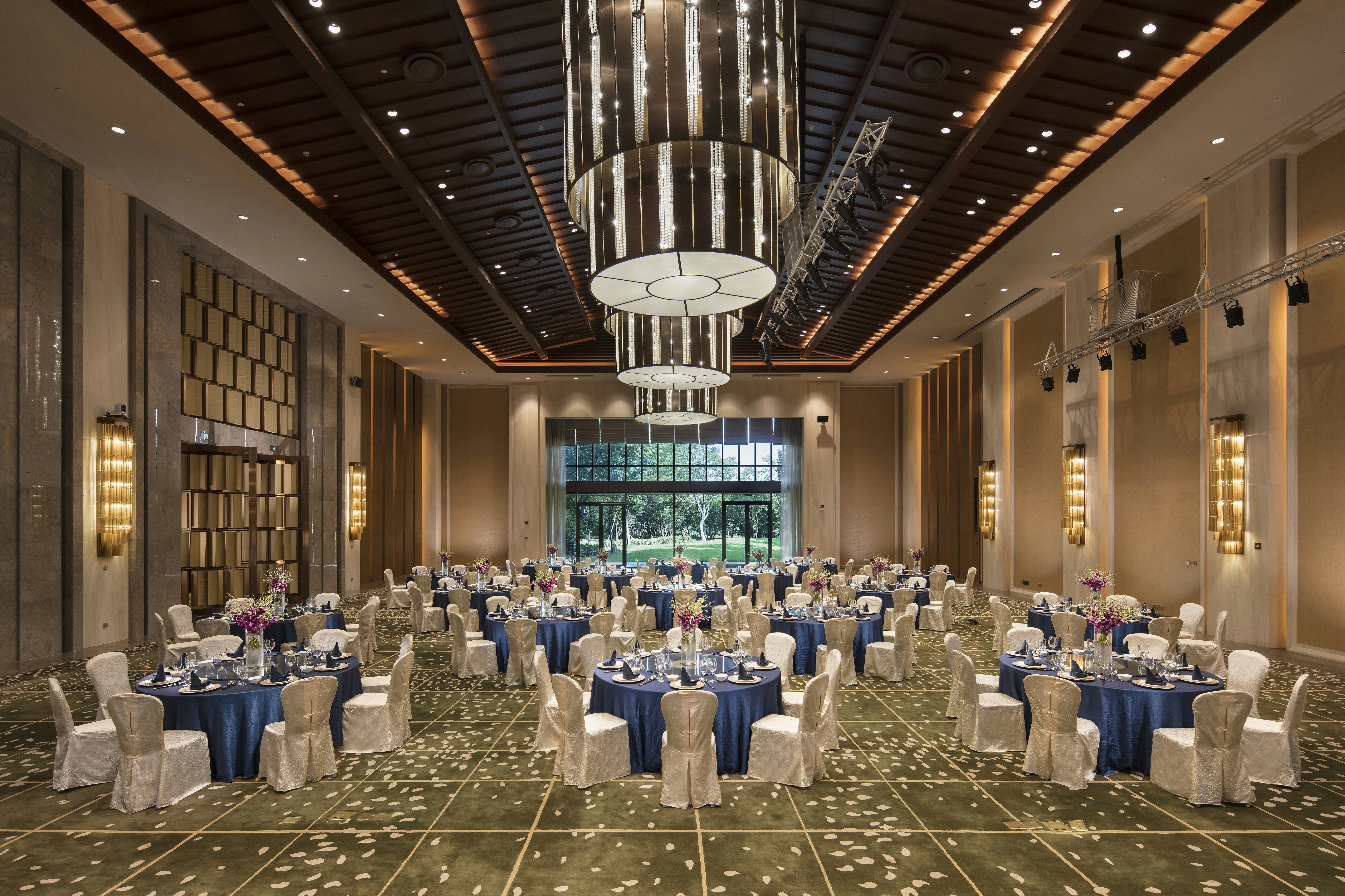 Hilton Wuhan Optics Valley 50/61