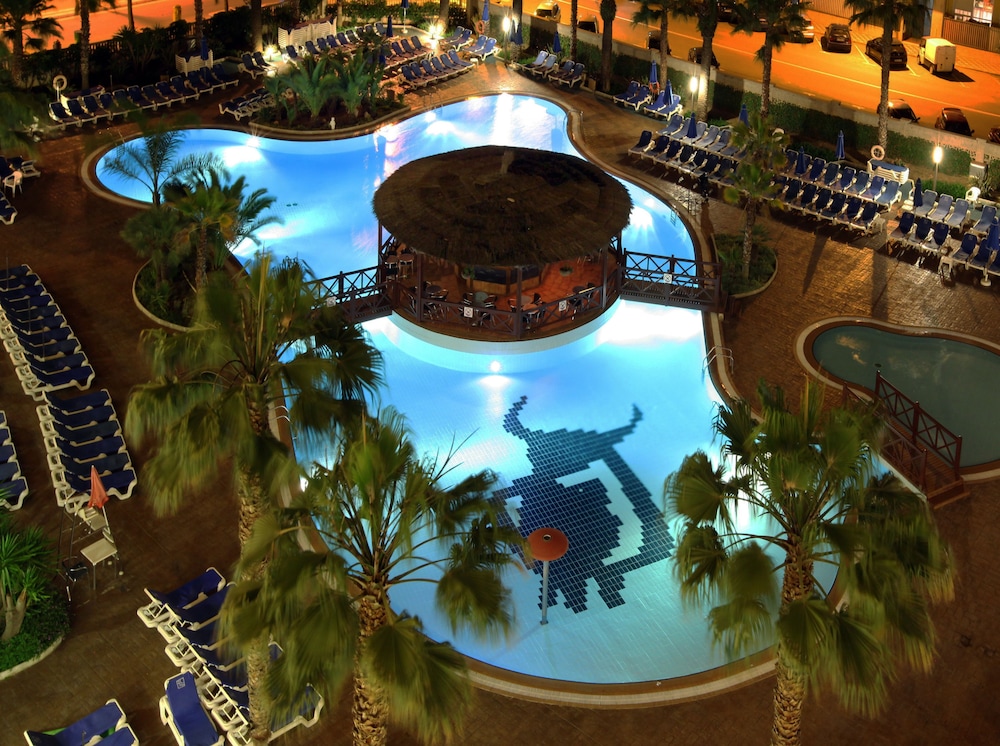 Golden Taurus Park Resort 62/70