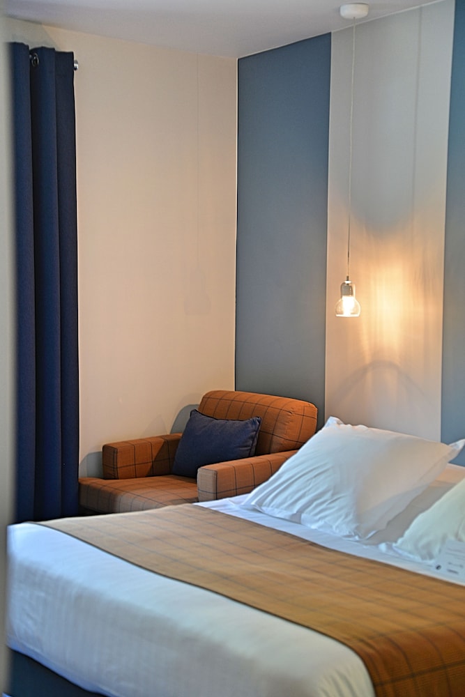 INTER-HOTEL BEAUREGARD 3/35