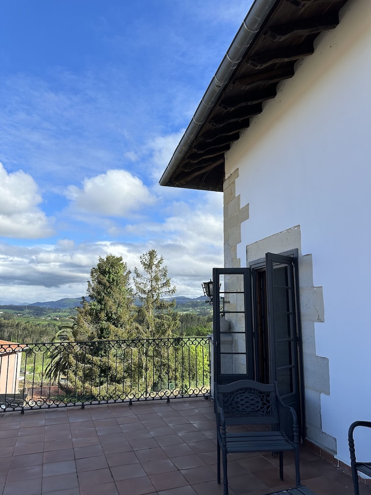 HOTEL PALACIO LA CASONA DE CERRAZO 26/37