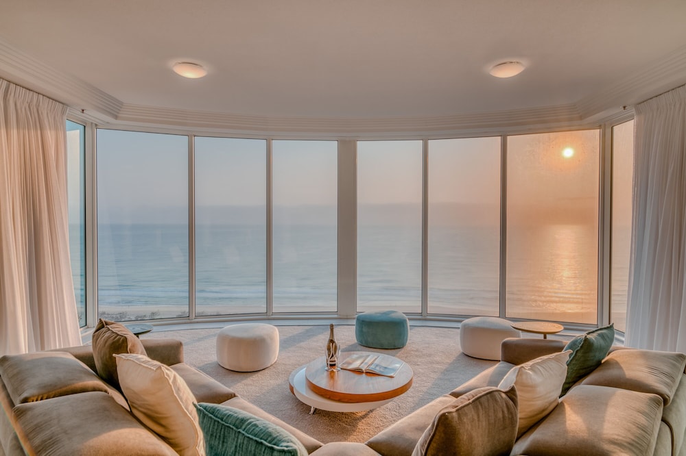 Carmel by the Sea. 23/29