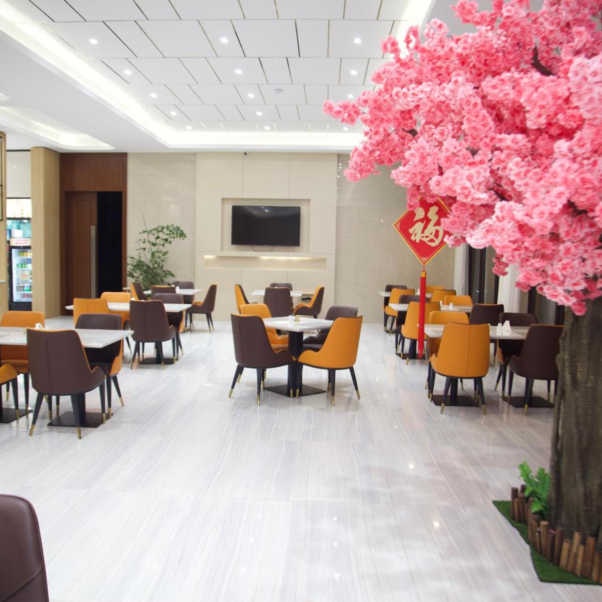 Hotel Famille Mondiale 50/60