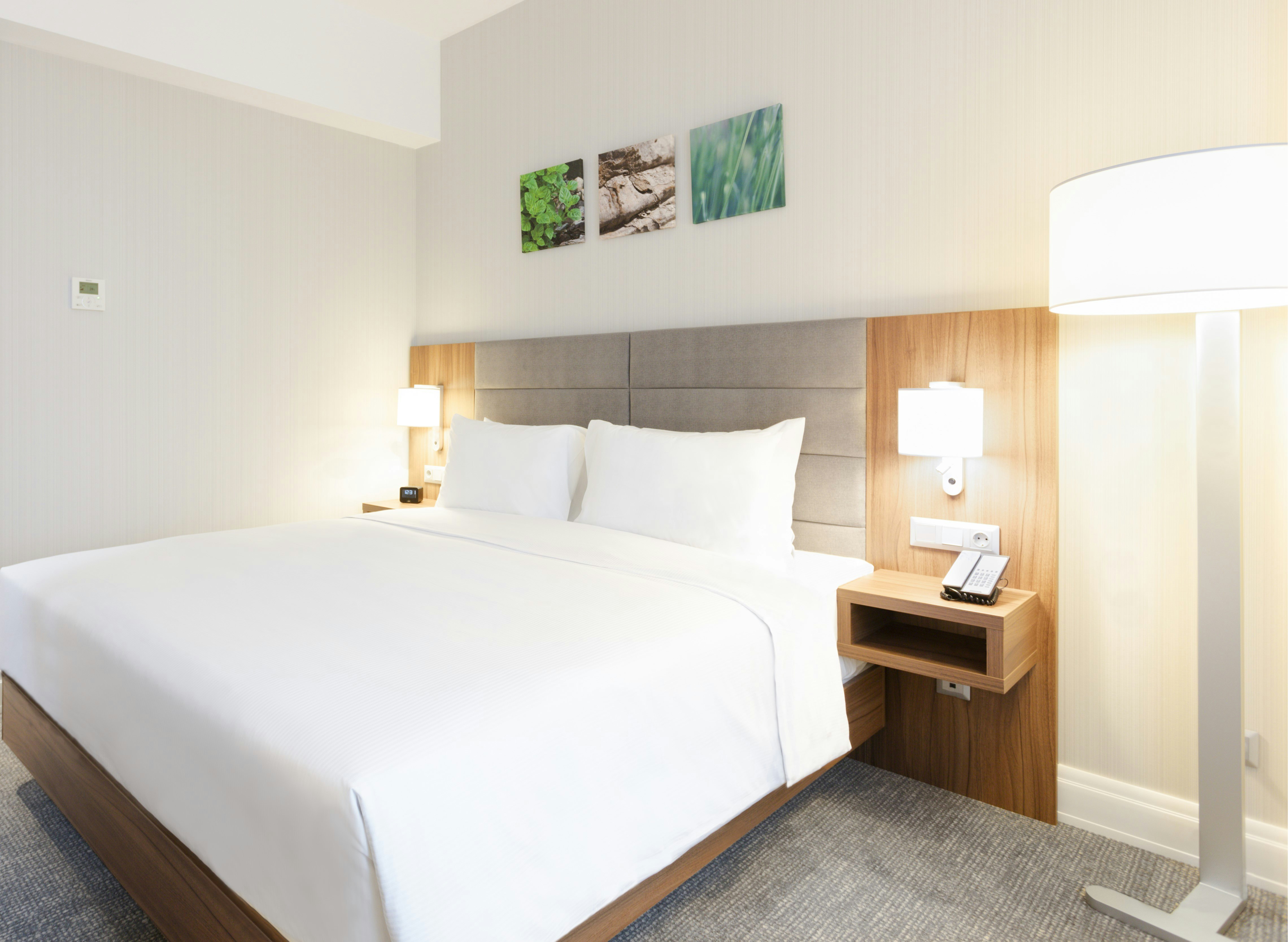 DUPLEX, SUITE, KING BED