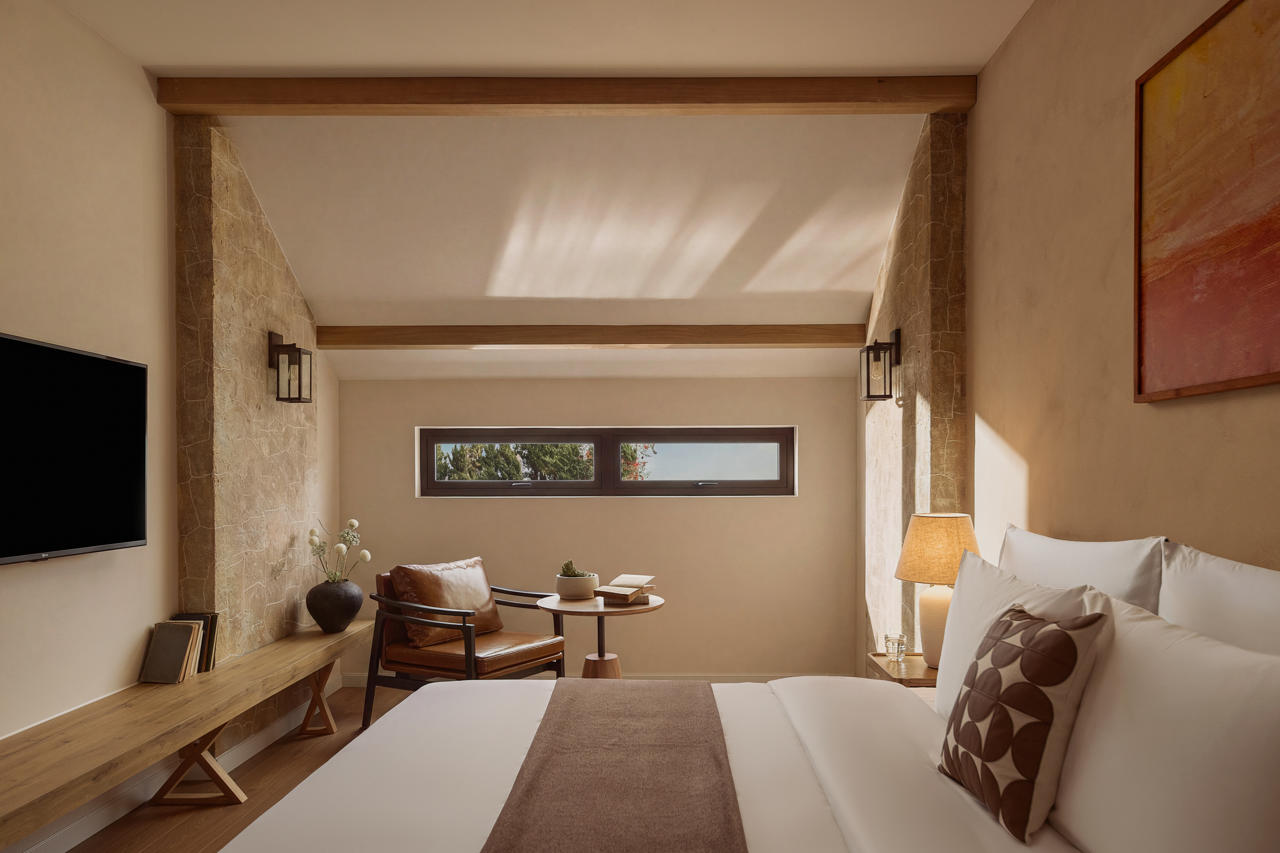 Signature by M Village The Valley Retreat, a brand of Modern Village Lifestyle 31/42