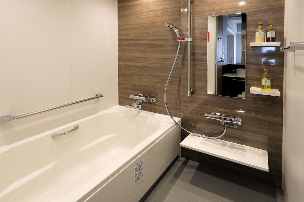 JR Inn Sapporo N2 38/44