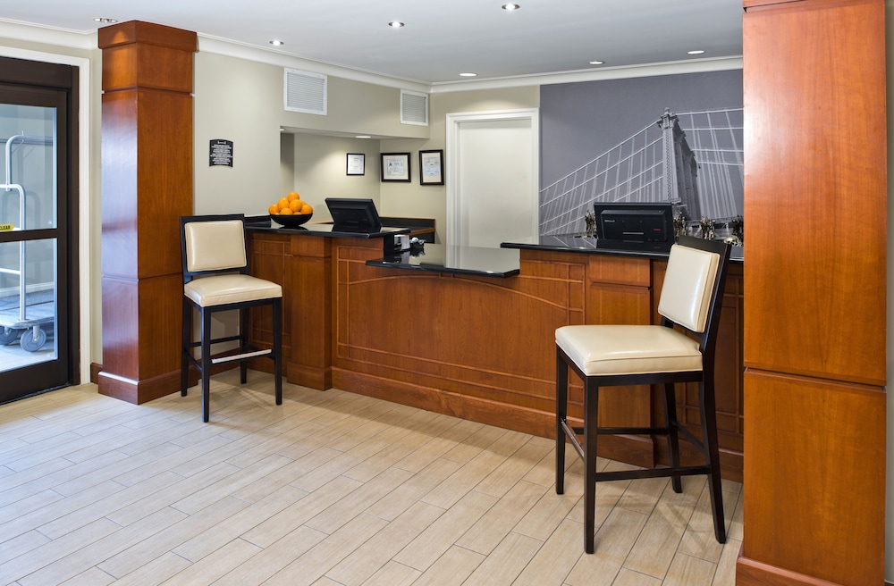 Staybridge Suites Charlotte Ballantyne 11/70