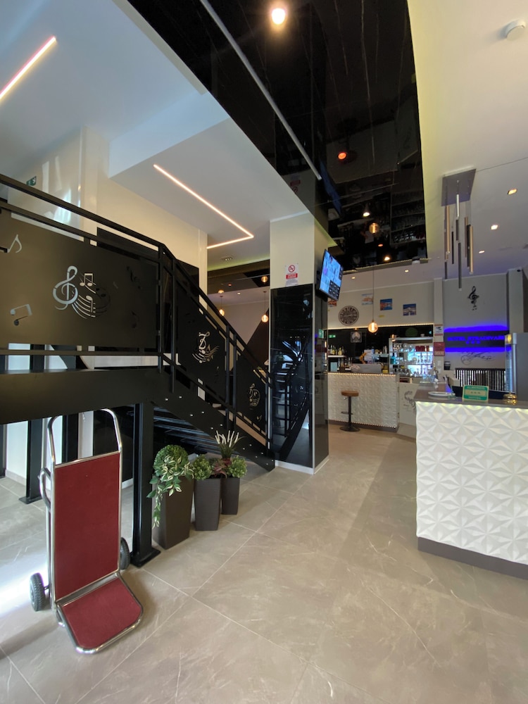 Hotel Stradivari 28/50