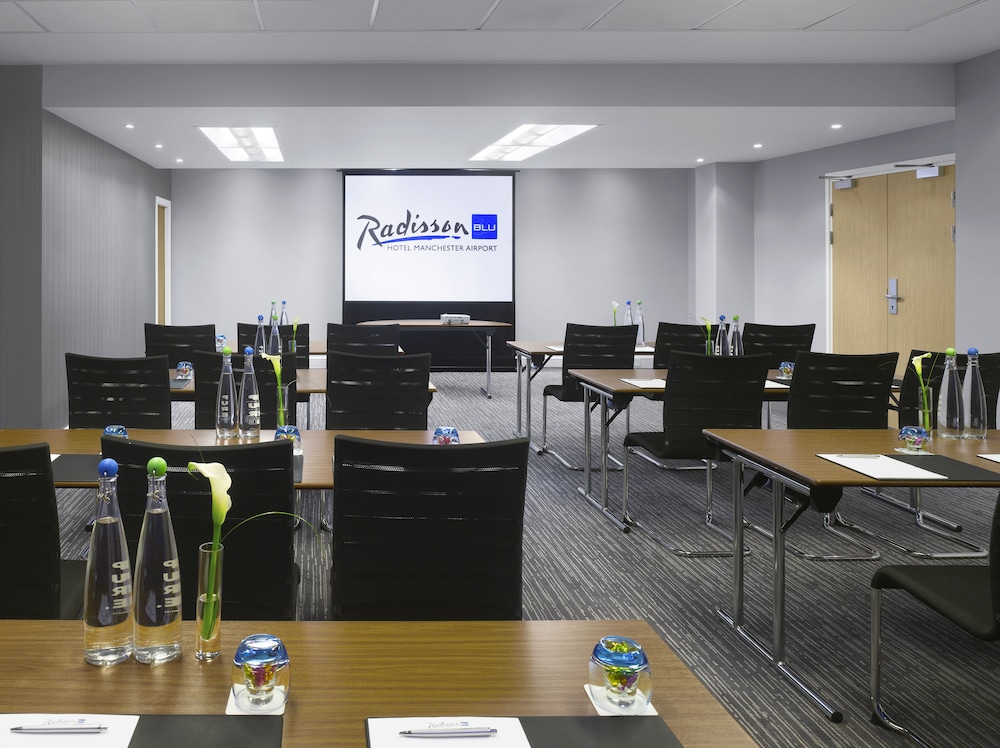 Radisson Blu Hotel Manchester Airport 38/50