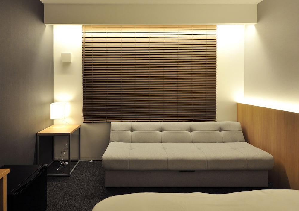 Fugastay Shijo Omiya 32/38