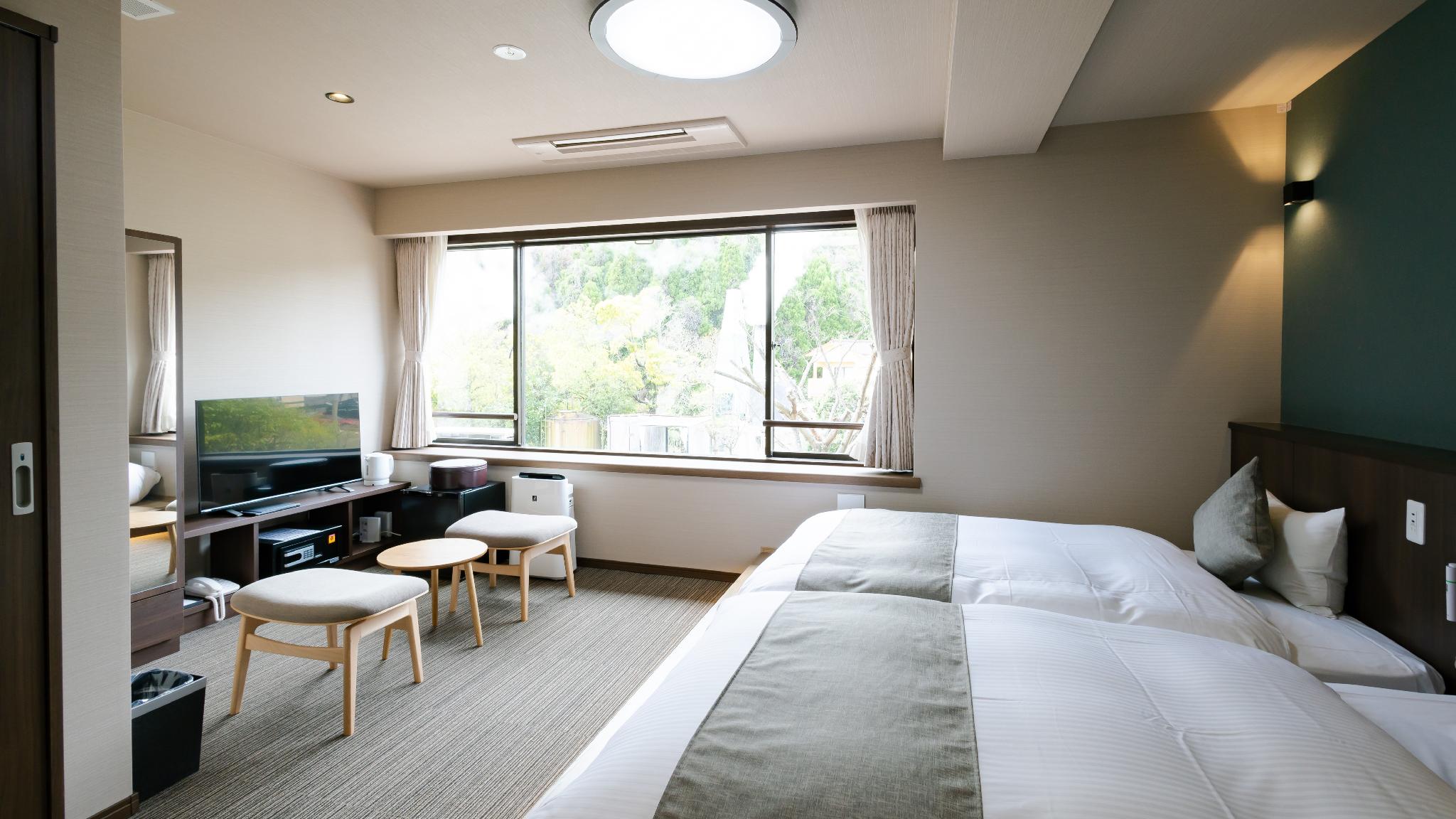 Standard, Twin Beds, Mountain Side, Mountain View