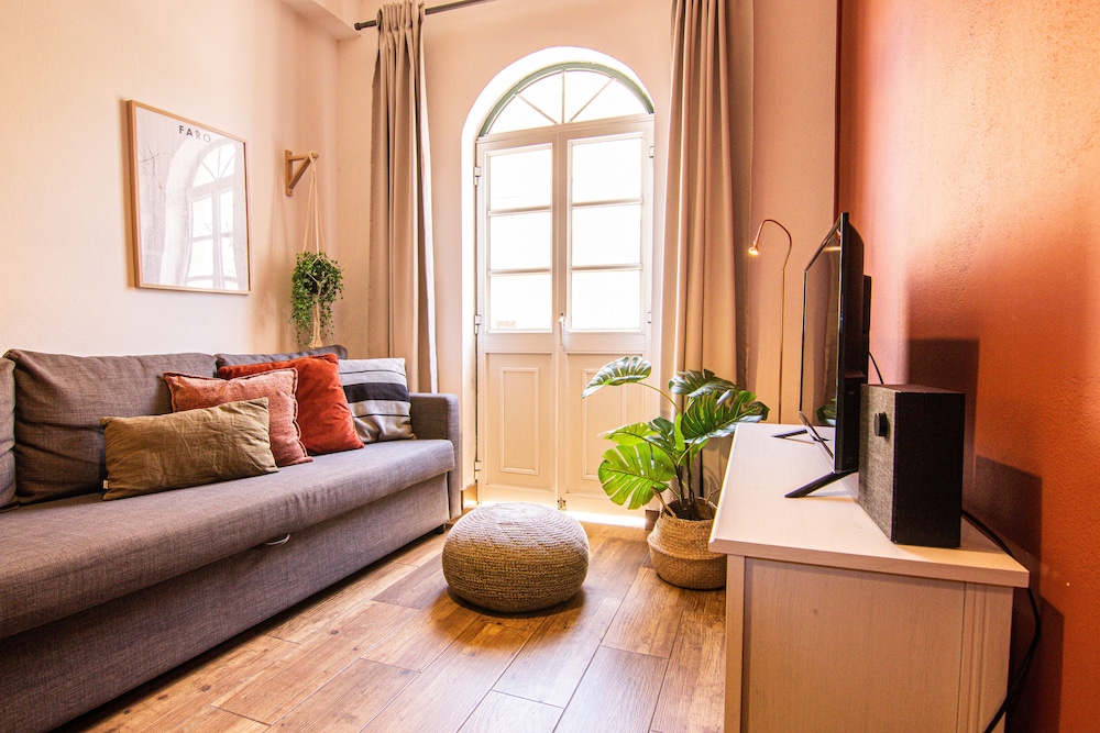Faro Central Holiday Apartments 13/28