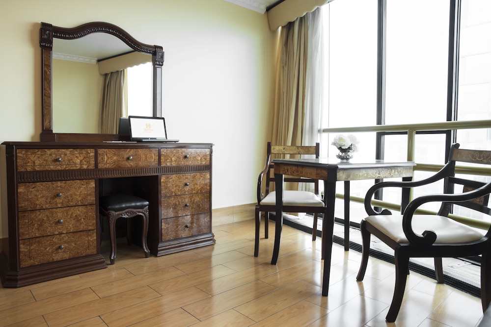 Inkari Suites 55/66