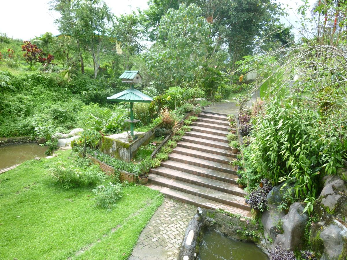 Slagon Homestay 18/19