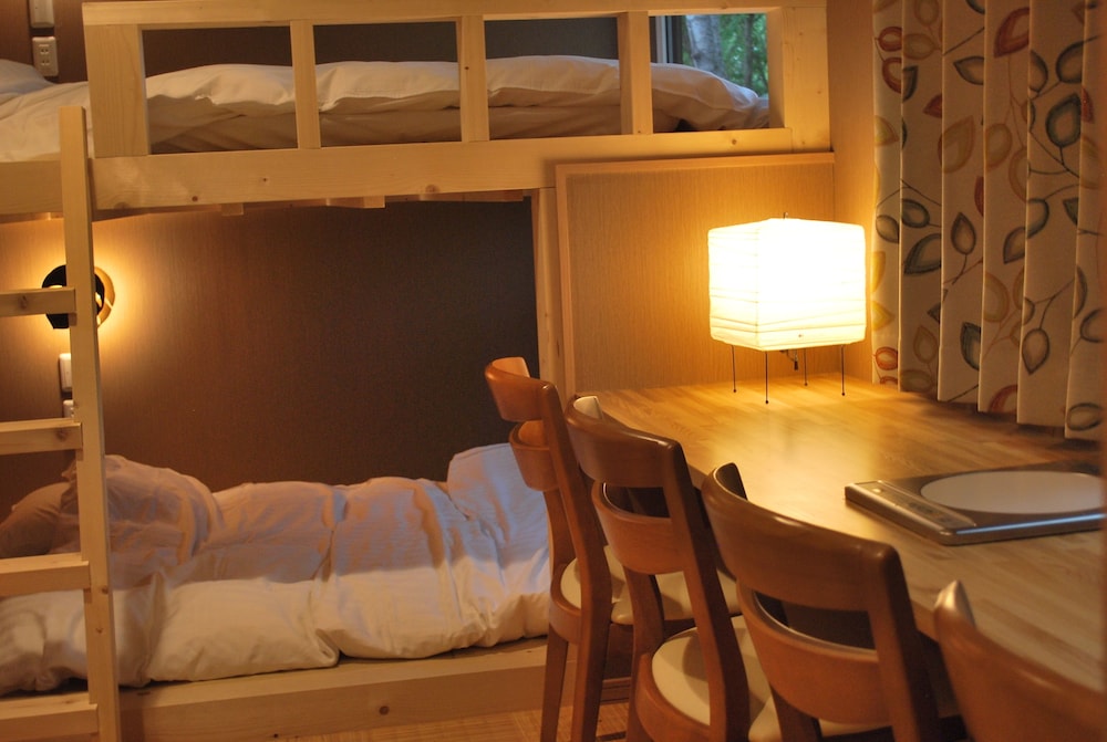 Ninguru Premium House 56/68