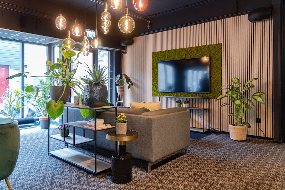 Hotel de Duif 30/50